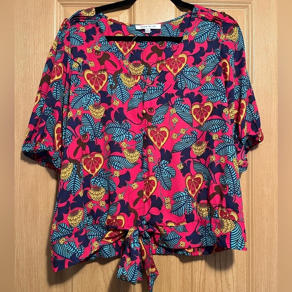 Rose & Olive Multicolor Tropical Pattern Blouse - Picture 1 of 10